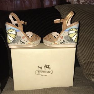 Coach Caroline Beach Wedge
